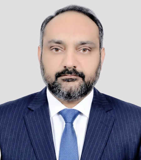 hassan - ServeSmith Service with Agility - Service with Agility - ServeSmith - Service with Agility Empower your business with expert financial strategies and virtual CFO services. We provide the clarity and agility you need to make informed decisions and drive sustainable growth 27